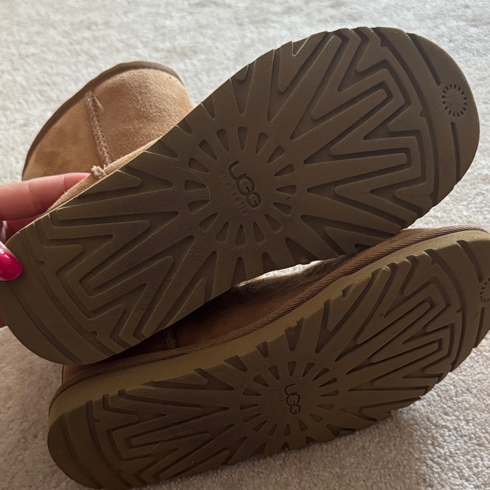 Ugg Boots - image 3